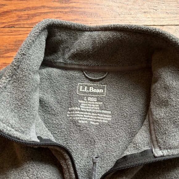 Gray L.L. Bean Zip Up Polartec fleece vest - Women's Large - Picture 3 of 3
